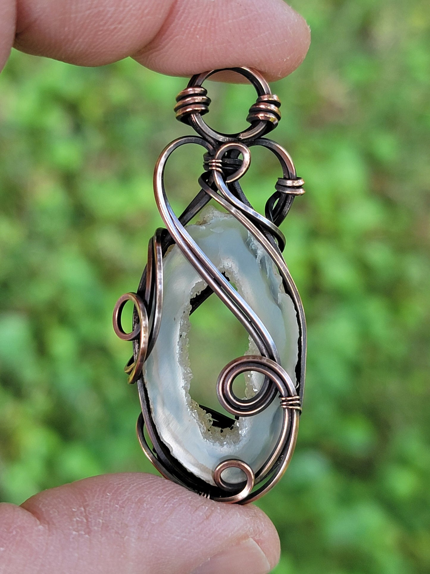 Occo Agate Druzy Slice Necklace - 'Tyet' - Wire Wrap Pendant - Oxidized Copper Jewelry / Wht