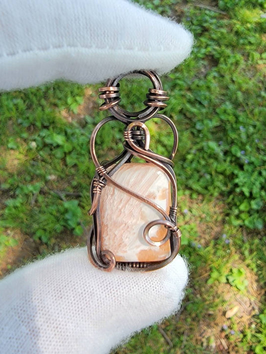 Spiny Oyster 'Tyet' Wire Wrap Pendant Oxidized Copper